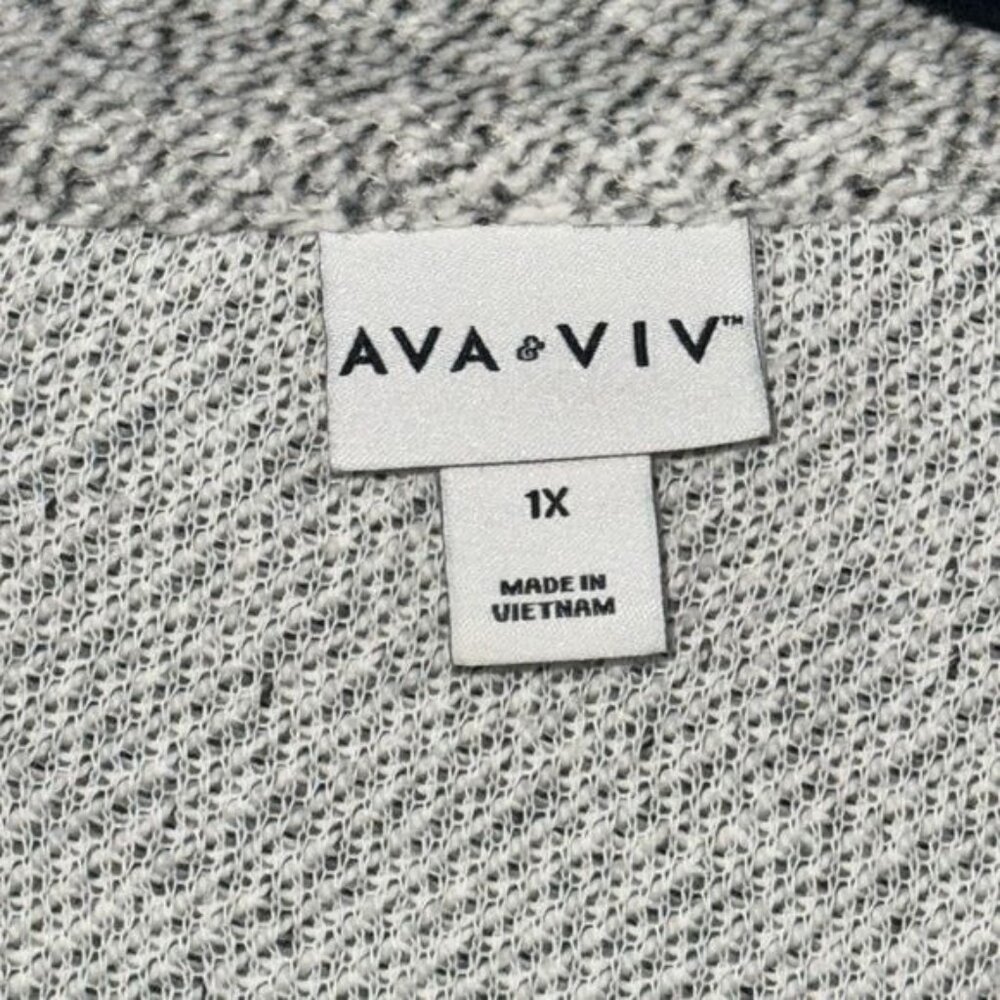 Ava & Viv Gray Open Front Cardigan 1X - Picture 2 of 7